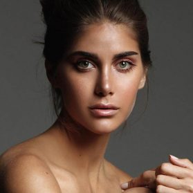 Mariana Mendez Model Close-Up